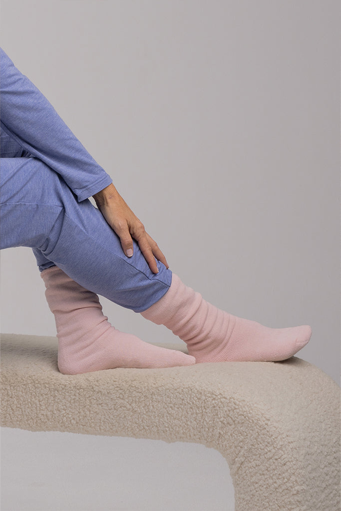 Bamboo Bed Socks - Pink