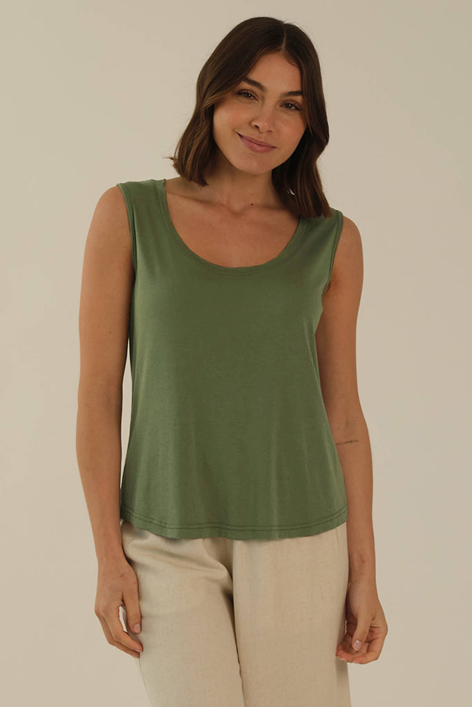 Classic Scoop Tank - Gum Leaf