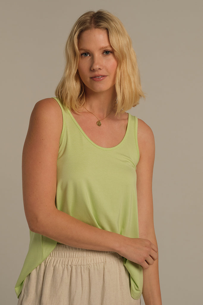 Relaxed Bamboo Singlet - Lettuce