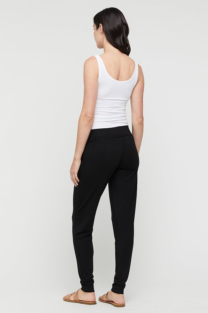 Softline Slouch Pants (No Pockets)- Black