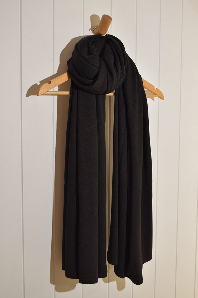 Bamboo & Recycled Cashmere Wool Travel Wrap - Black