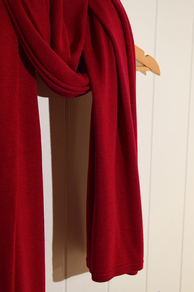 Bamboo & Recycled Cashmere Wool Travel Wrap - True Red