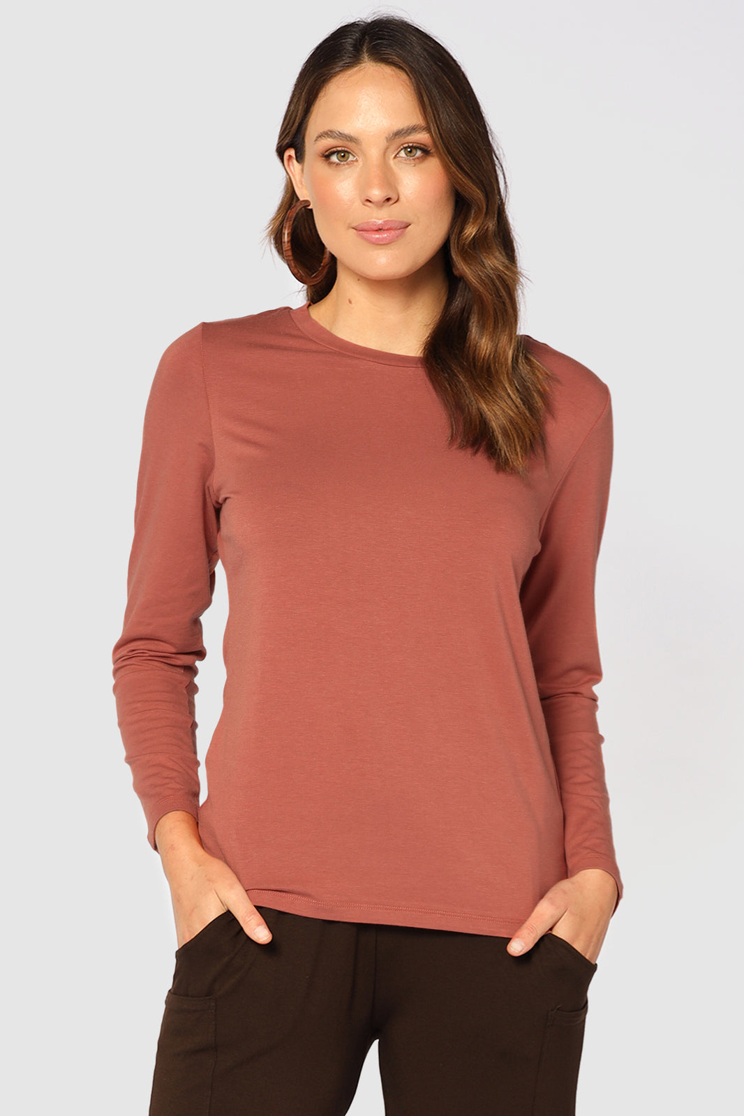 Cassie Crew Neck Cedarwood Bamboo Body 