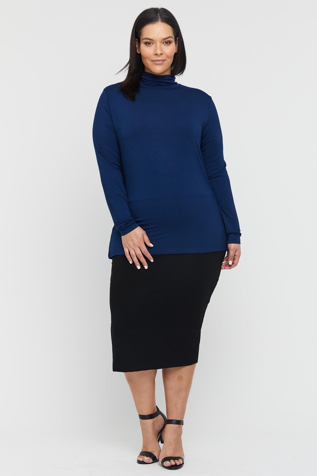 Bamboo Turtle Neck - Navy