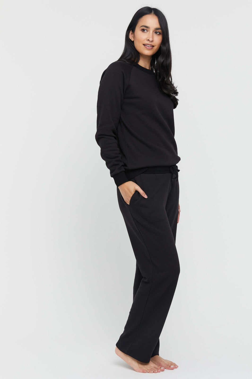 Bamboo Essential Trackpant - Black