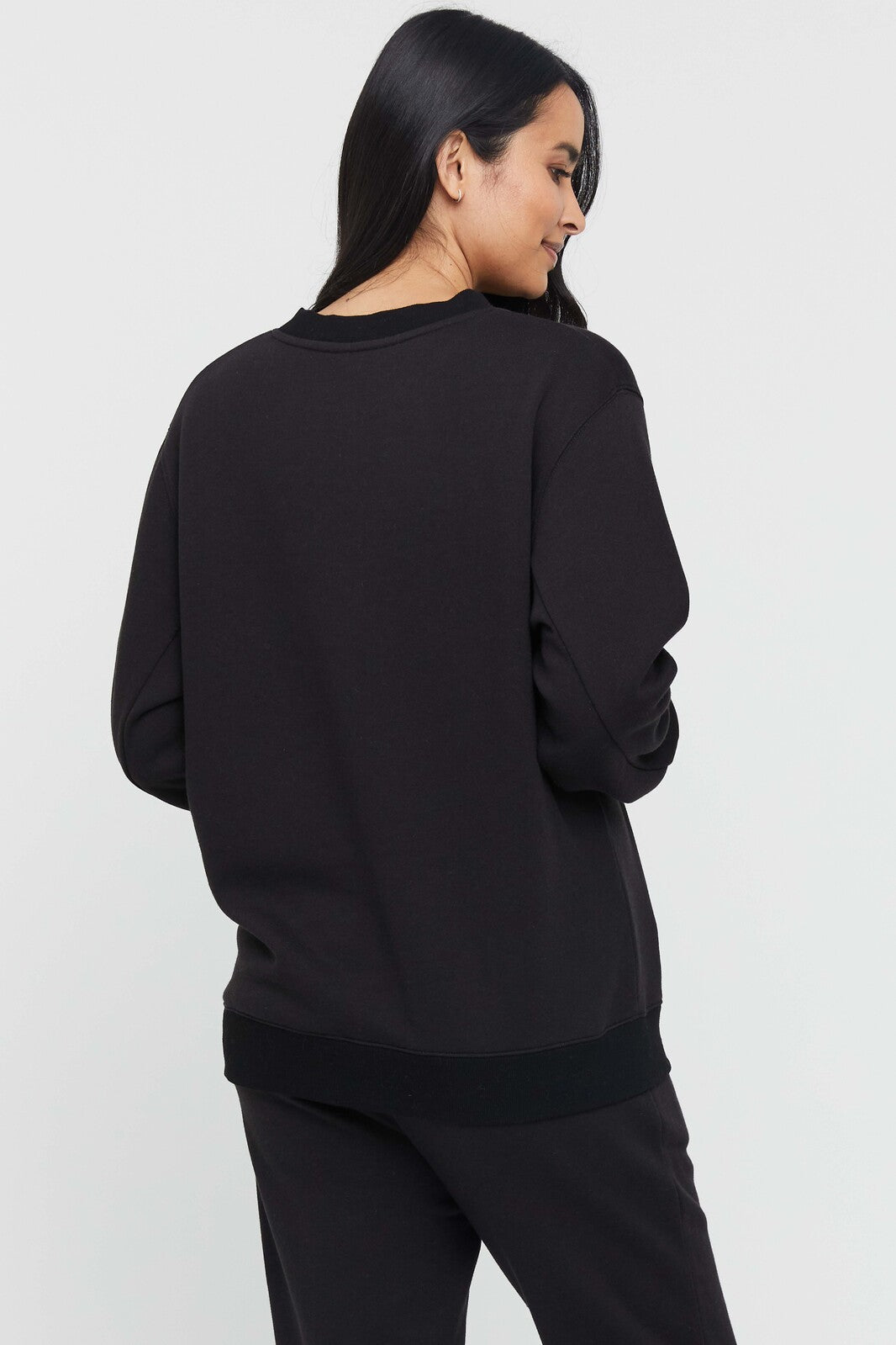 Bamboo Essential Fleece Top - Black